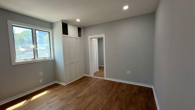 Building Photo - 1502 85th St