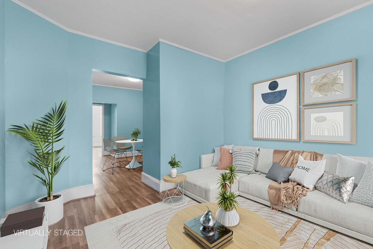 Primary Photo - 122 Mallory Ave