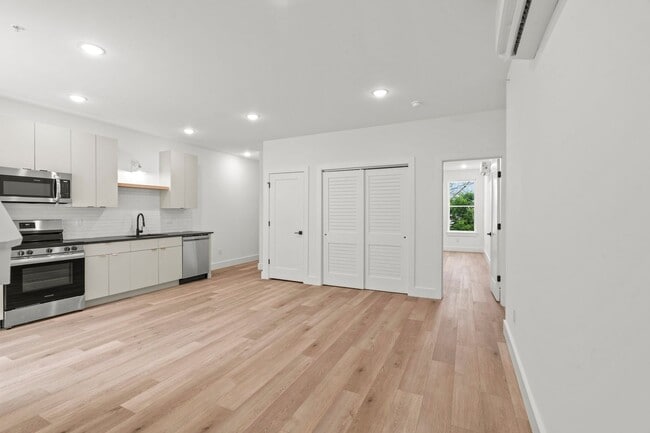 Photo - 5019 Pentridge St Apartment