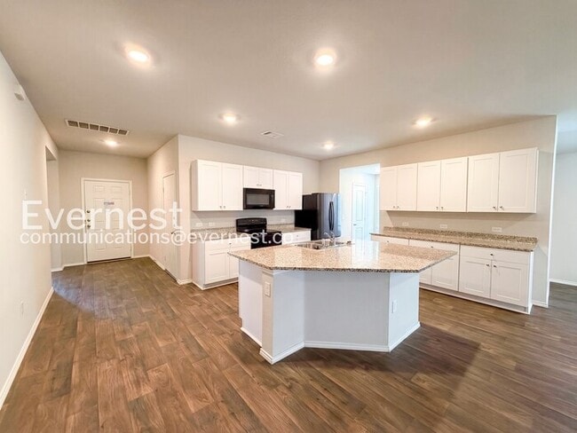 Foto del edificio - 6025 Montrelia Dr