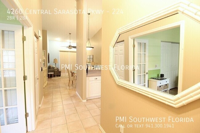 Building Photo - 4260 Central Sarasota Pkwy