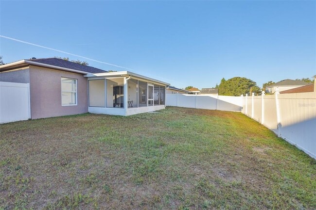 Building Photo - 6327 Gondola Dr