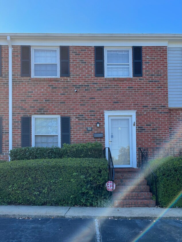 815 Edwards Rd Unit 90, Greenville, SC 29615 Condo for Rent in