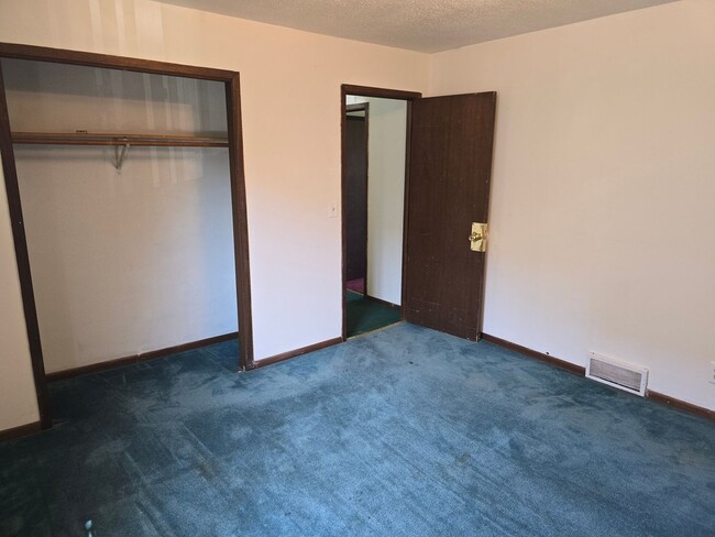 Foto del edificio - RENT SUX - 1310 COURT ST