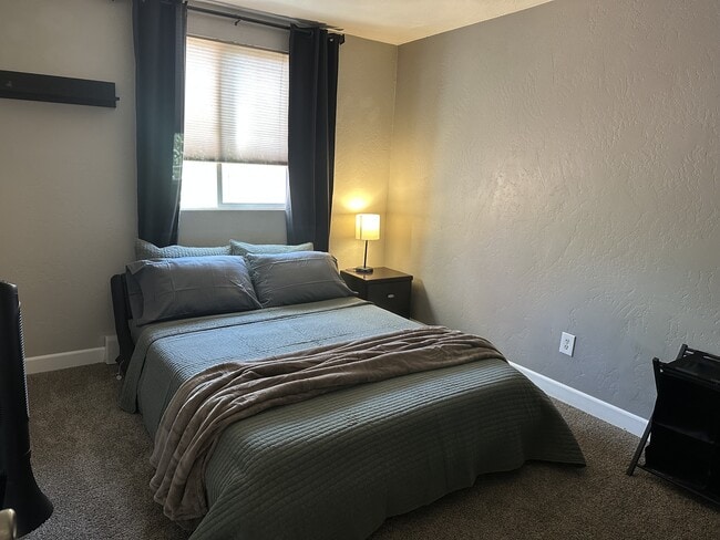 Building Photo - 950 Northern Way