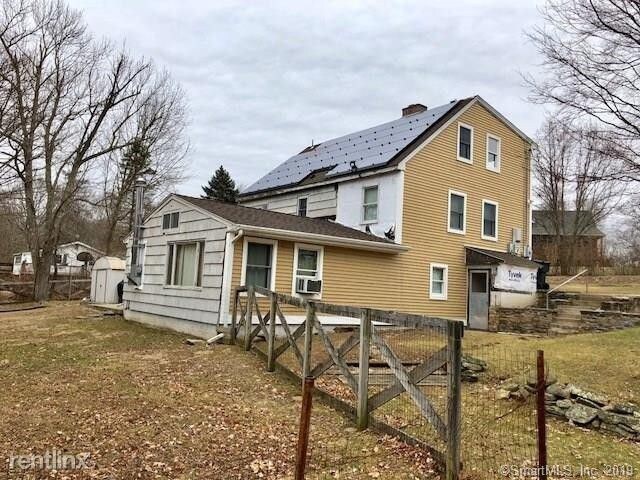 Building Photo - 3 br, 1.5 bath House - 354 Kate Downing Rd