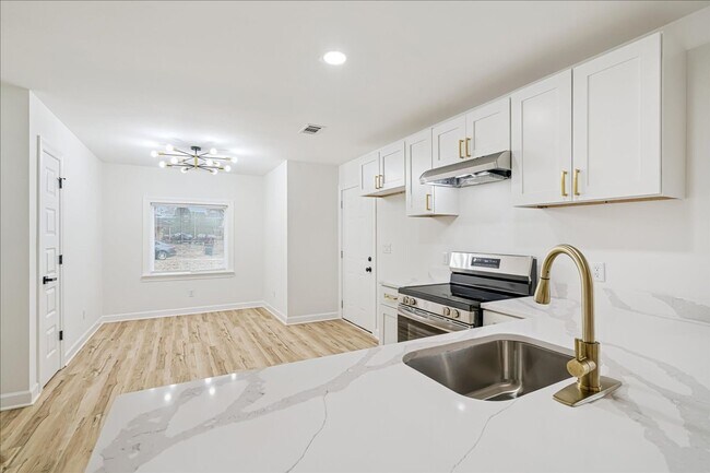 Foto del edificio - Spacious 4BR/2BA Home with 1,387 Sq Ft — Prime Memphis Location!