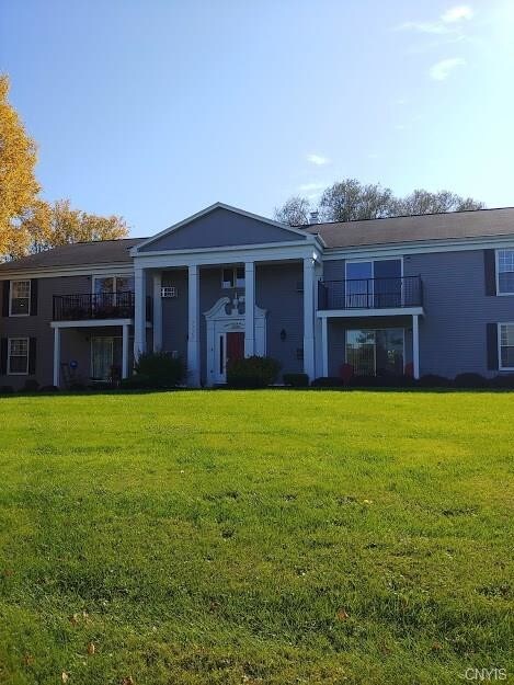 Foto principal - 7113 New Yorker Ave