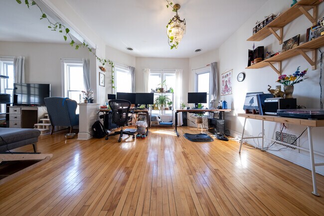 Foto del edificio - 4302 Colfax Ave S