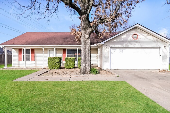 Primary Photo - 3 Bedroom on Silverbrook Drive