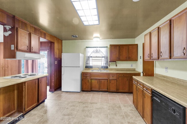 Foto del edificio - 2307 Woodland Ave
