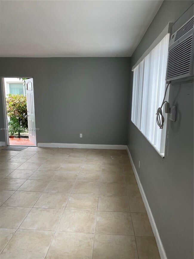 Photo - 7720 Harding Ave Apartment