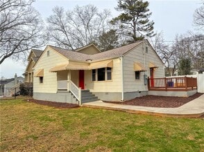 Building Photo - 649 Valley Brook Rd