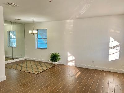 Foto del edificio - 301 N L St