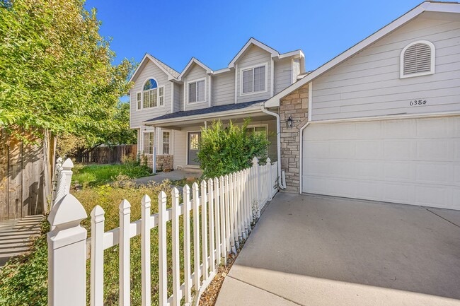 638 1/2 Brooks Ct - 638 1/2 Brooks Ct House