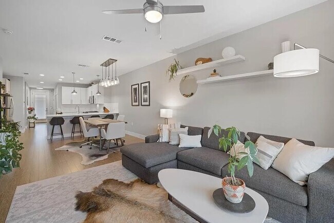 Foto del edificio - 4100 E Iliff Ave