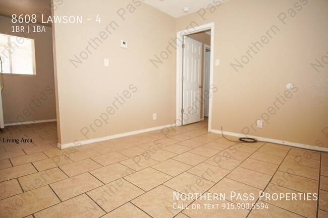 Foto del edificio - Cozy 1 BDR Northeast Apt- Water Included! ...