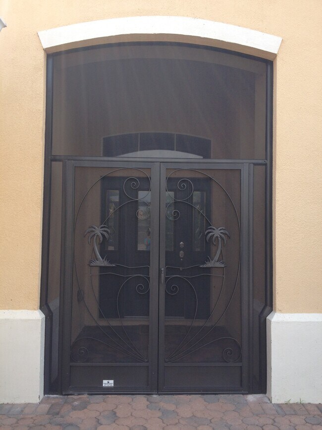 Foto del edificio - 3587 Somerset Cir