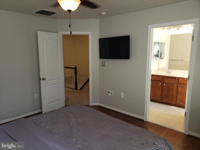 Building Photo - 15329 Pocopson Creek Way