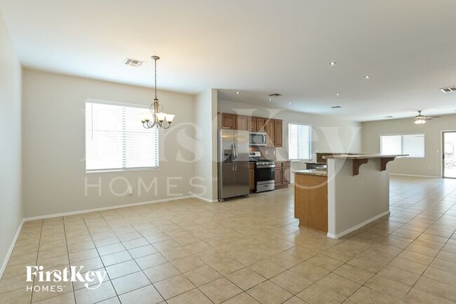 Foto del edificio - 11757 W Barley Dr