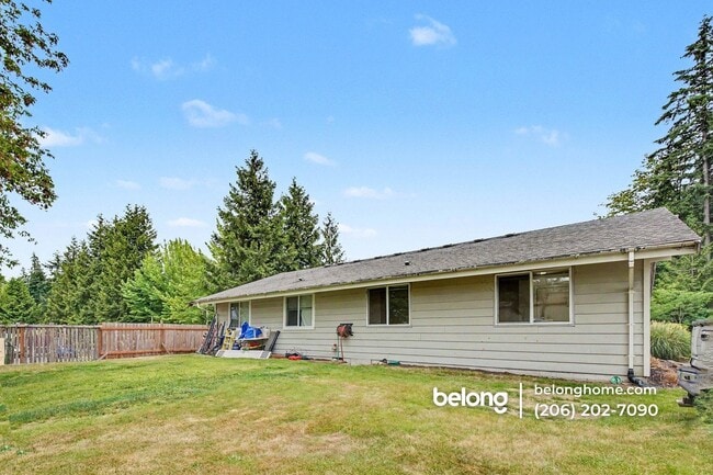 Building Photo - 1215 Dumas Rd