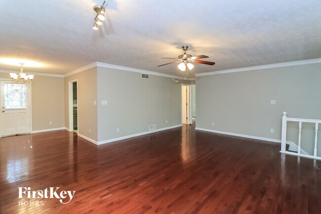 Foto del edificio - 4505 Laurie Ln SW