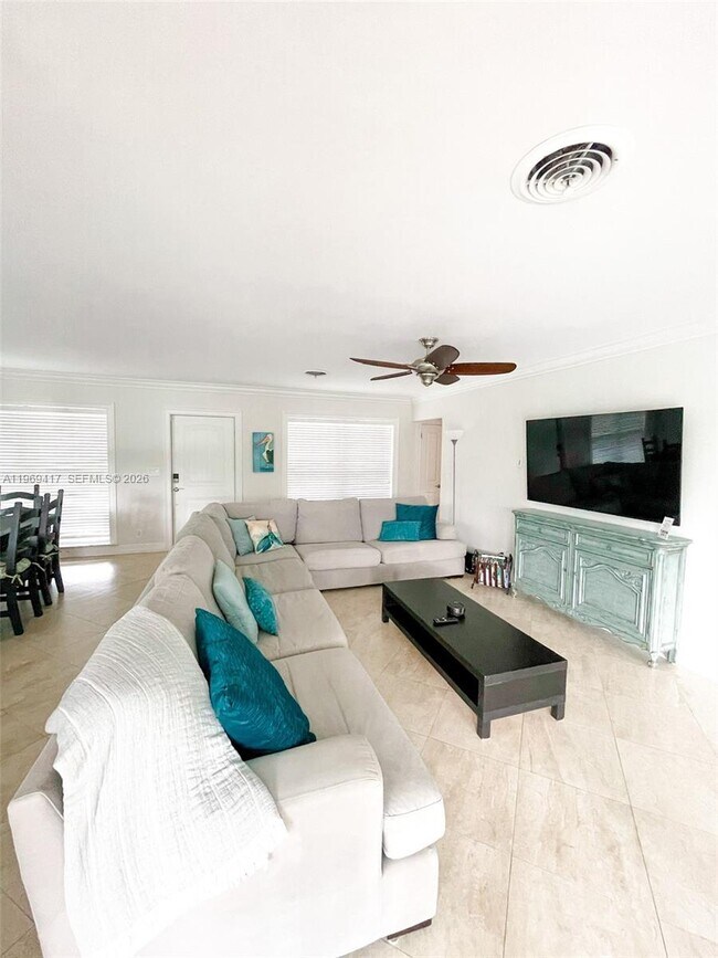 Foto del edificio - 2932 NE 36th St