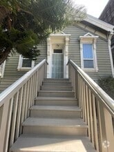 Building Photo - 1020 Wood St