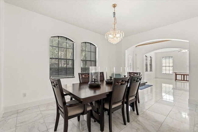 Building Photo - 871 Blairmont Ln