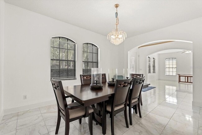 Foto del edificio - 871 Blairmont Ln