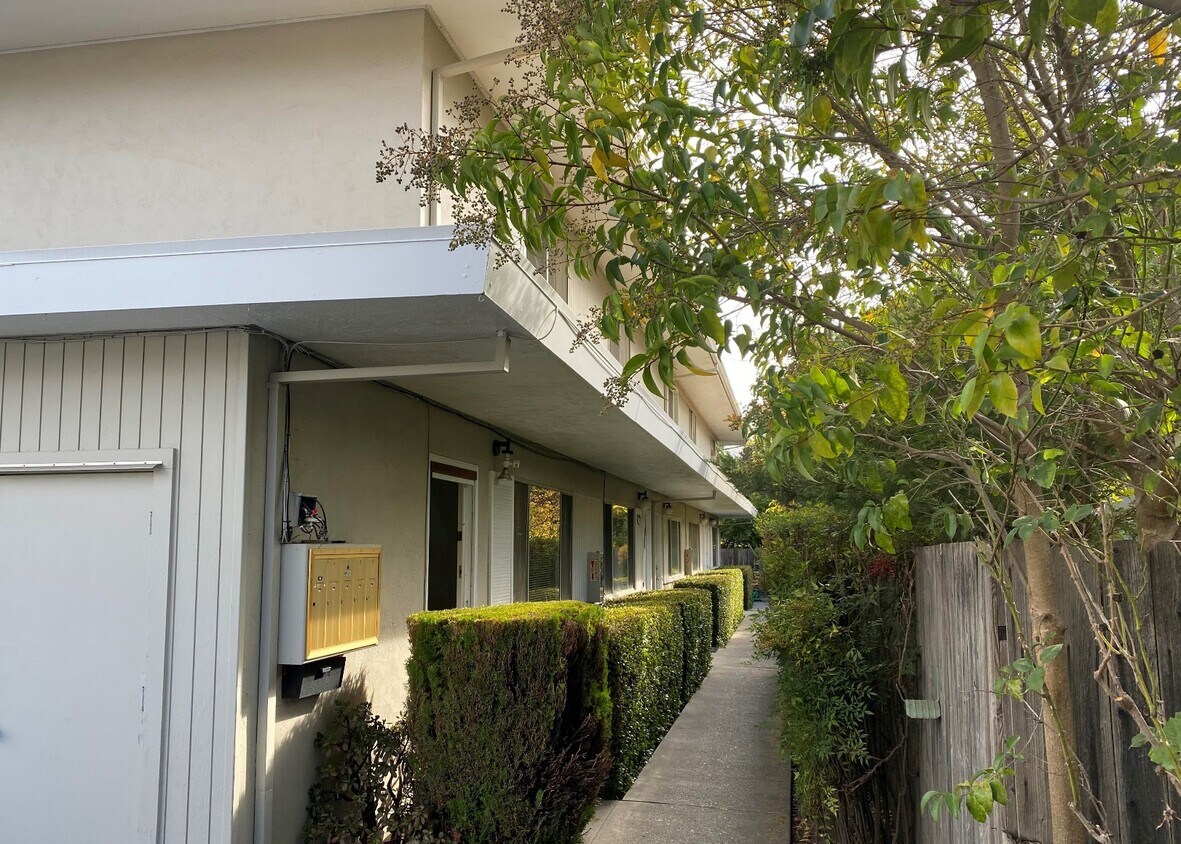 1040 2nd St, Novato, CA 94945 Apartments in Novato, CA