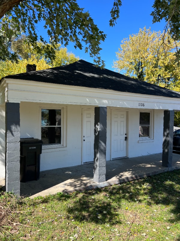 Building Photo - 1106 Parker St