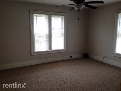 Building Photo - 2 br, 1 bath  - 332 1/2 Miller St