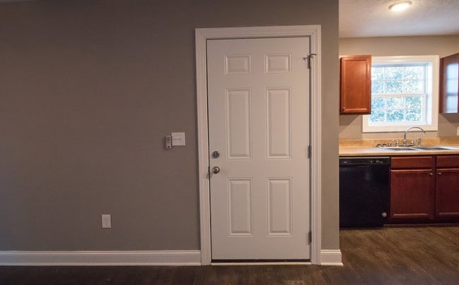 Foto del edificio - 509 Dennis Way