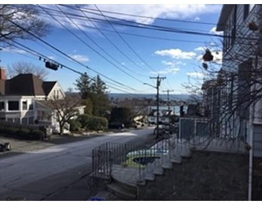 Primary Photo - 68 Greenwood Ave