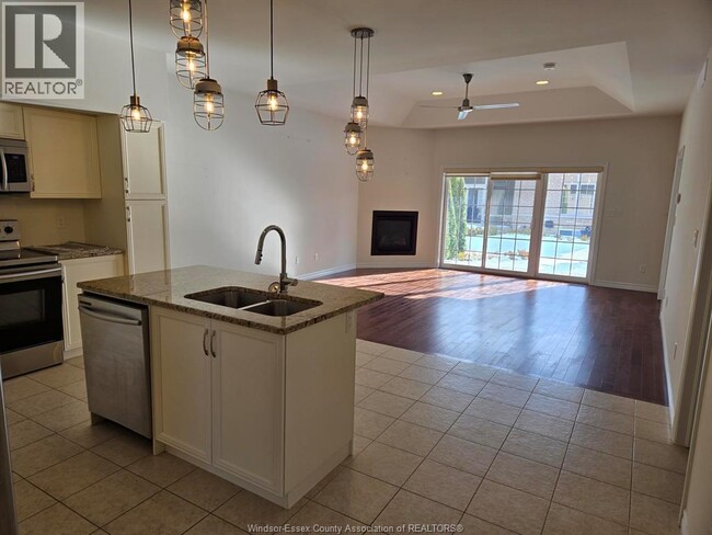 Building Photo - 6085 Livingstone St