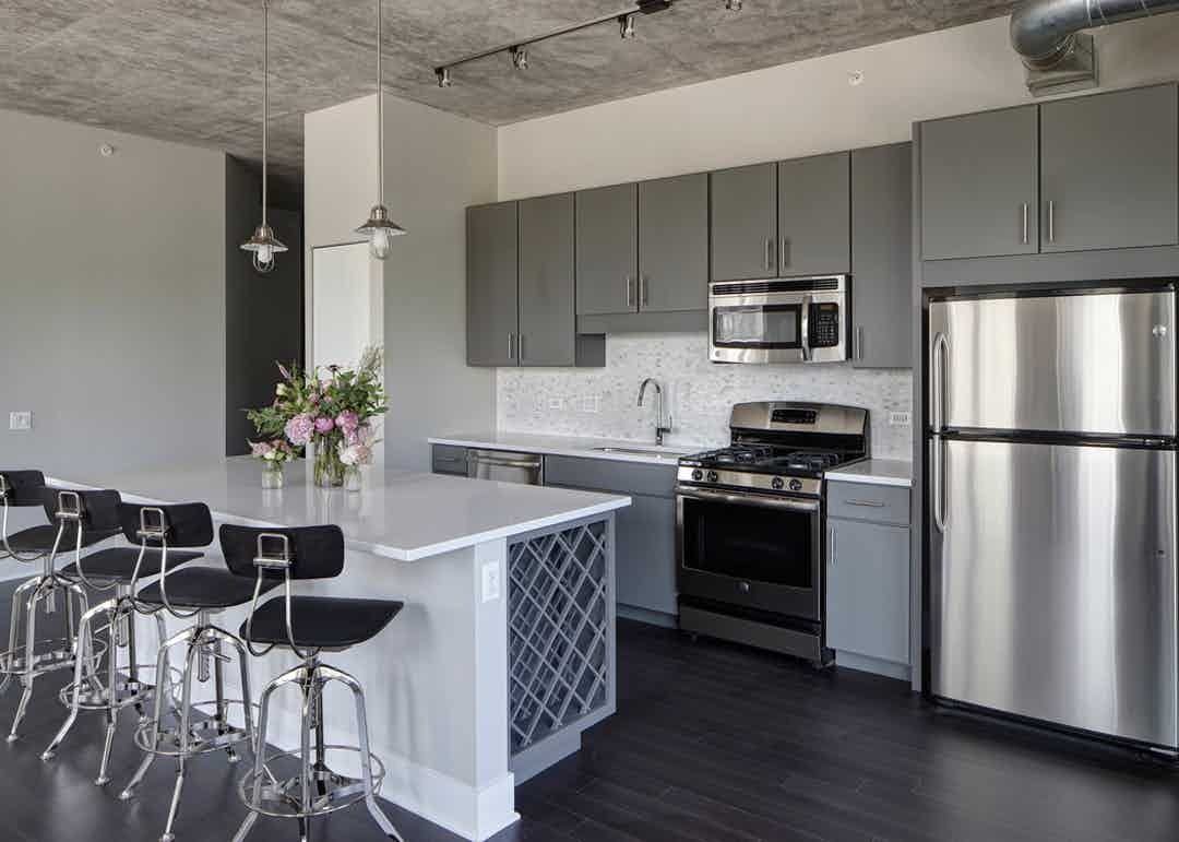 Foto principal - 854 S Clark St