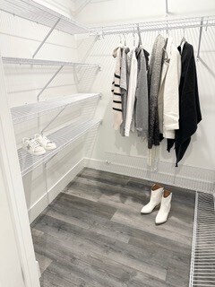 Building Photo - 585 Essex St