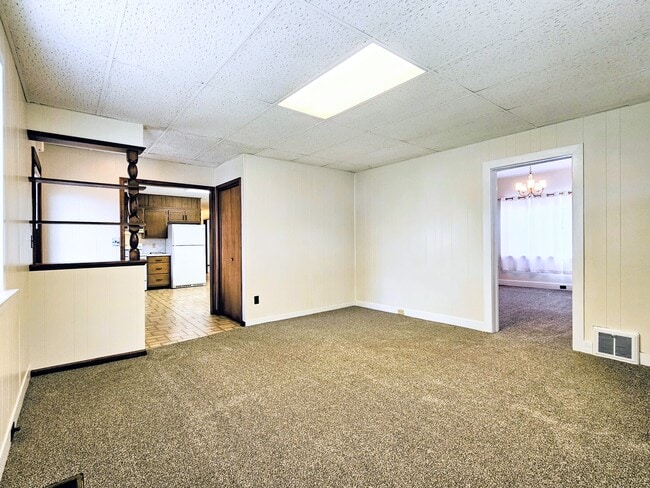 Building Photo - 2101 Heidelberg Ave