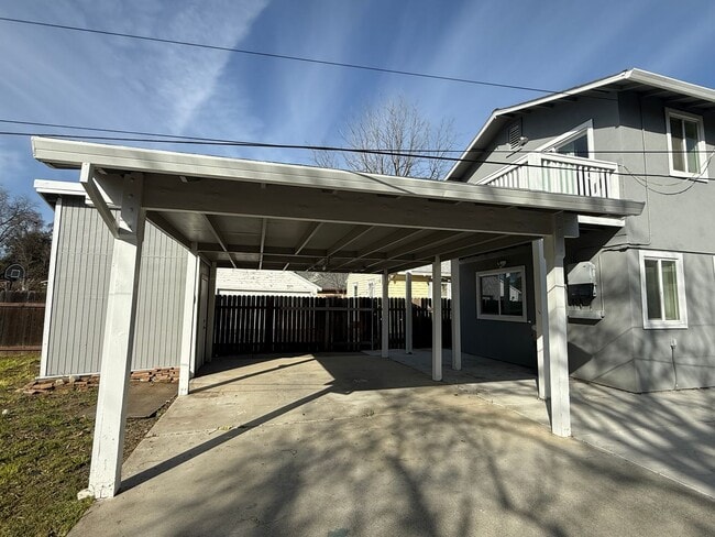 Foto del edificio - Charming Home in Woodland