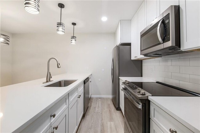 Foto del edificio - 10616 Mellow Meadow Dr