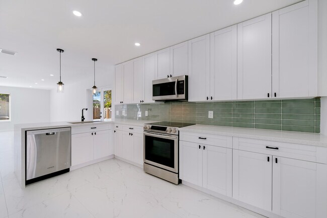 Cocina - 9826 SW 222nd Terrace