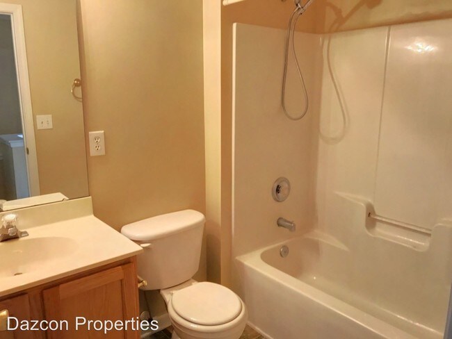Building Photo - 17722 Delmas Dr