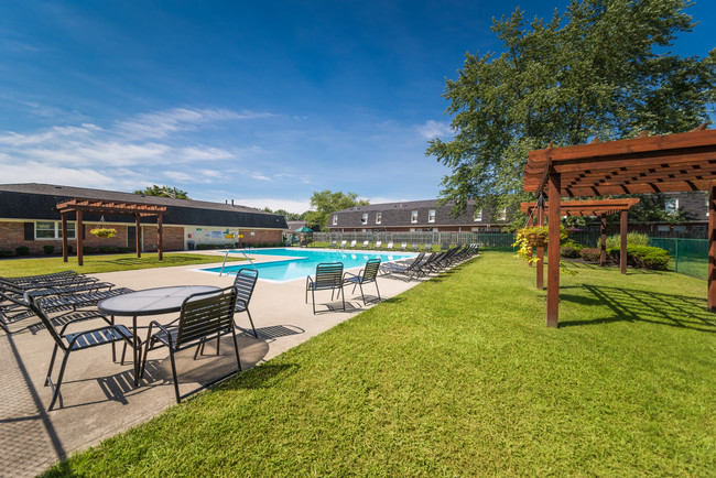 Espectacular piscina - Bayberry Place Townhomes