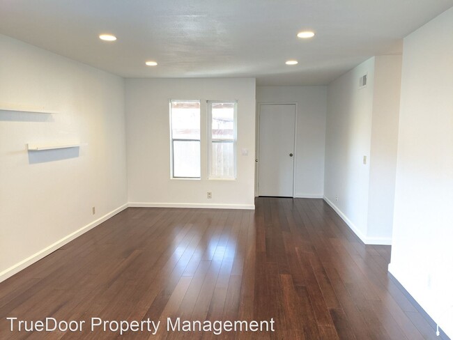 Building Photo - 3 br, 2 bath House - 2245 Tamarac Lane