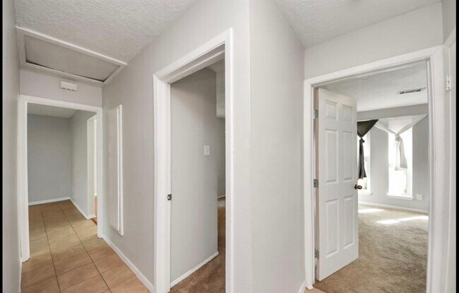 Foto del edificio - 12610 Chiswick Rd