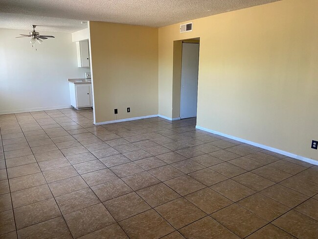 Building Photo - 3204 N Michael Way