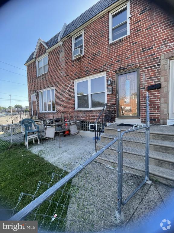 Building Photo - 4302 Potter St