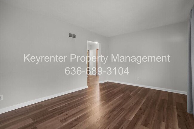 Foto del edificio - 1045 N New Florissant Rd