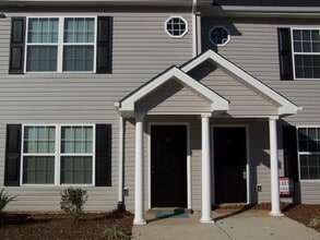 Building Photo - 705 Crestland Ave